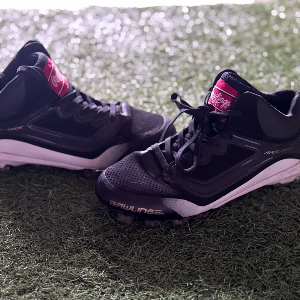 Black Rawlings Baseball cleat size 7